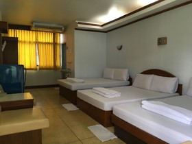 Laem Thong Hotel