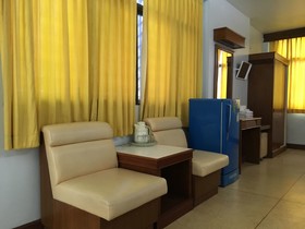 Laem Thong Hotel