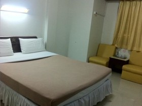 Lanna Inn Hotel
