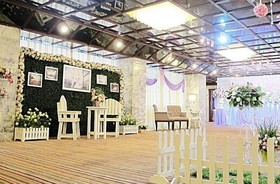Lee Gardens Hotel