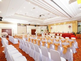 Lee Gardens Hotel