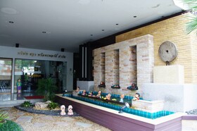 Natcha Apartment&Condo