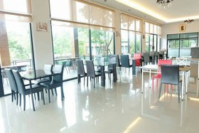 Nutchana Hill Boutique Hotel
