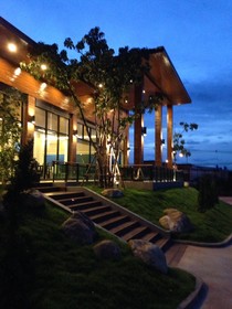 Nutchana Hill Boutique Hotel
