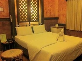 Palm Chalet Resort