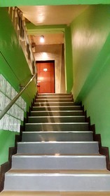 Room 2 U Hostel & Guesthouse