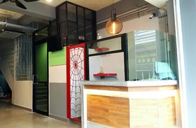 Room 2 U Hostel & Guesthouse