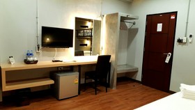 Room 2 U Hostel & Guesthouse