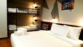 Room 2 U Hostel & Guesthouse