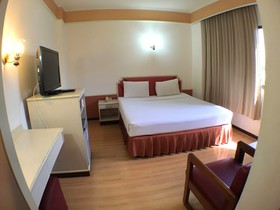 Sakura Grand View Hotel