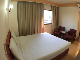Sakura Grand View Hotel