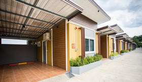 Seree Grand Resort