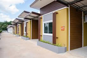 Seree Grand Resort