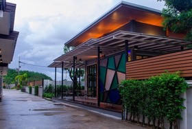 Seree Grand Resort