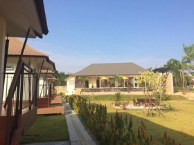 Tipparika Riverview Hotel