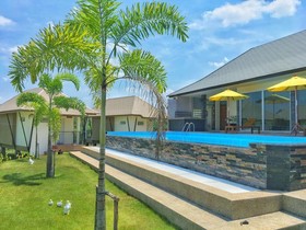 Tipparika Riverview Hotel