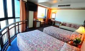 V.L. Hat Yai