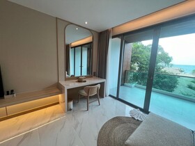 Luxtalay Khanom Hotel