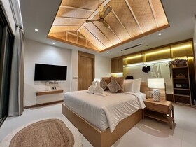 Luxtalay Khanom Hotel