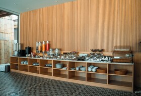 Luxtalay Khanom Hotel