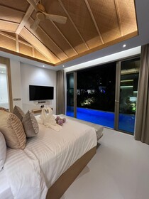 Luxtalay Khanom Hotel