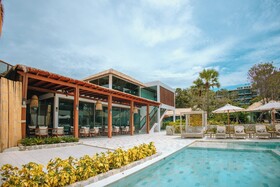 Luxtalay Khanom Hotel