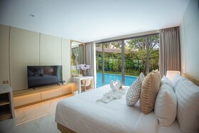 Luxtalay Khanom Hotel