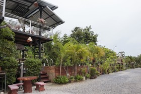 Oyo 1011 Korkeaw Garden Home Resort