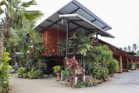 Oyo 1011 Korkeaw Garden Home Resort
