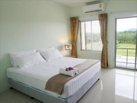 Palm Hill Resort