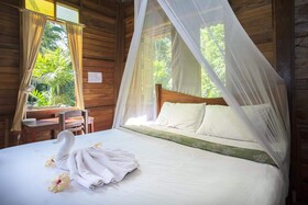 Art's Riverview Lodge