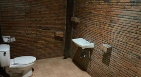 Art's Riverview Lodge