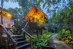 Art's Riverview Lodge