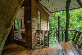 Baan Khao Sok Resort