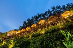 Khao Sok River Home Resort