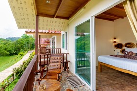 Khao Sok River Home Resort