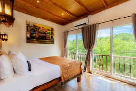 Khao Sok River Home Resort