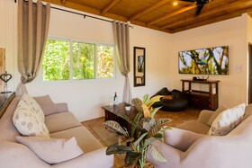 Khao Sok River Home Resort