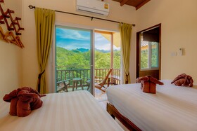 Khao Sok River Home Resort