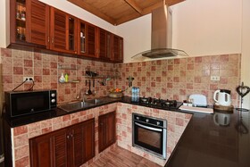 Khao Sok River Home Resort