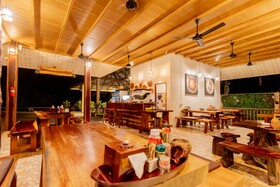 Khao Sok River Home Resort