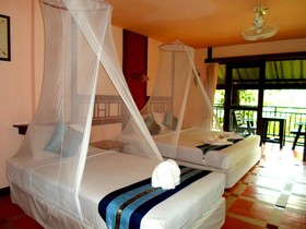 Khao Sok River Lodge