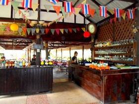 Khao Sok River Lodge