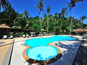 Koh Ngai Resort