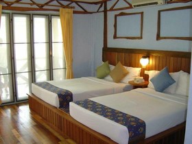 Koh Ngai Resort