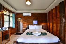 Koh Jum Ocean Beach Resort