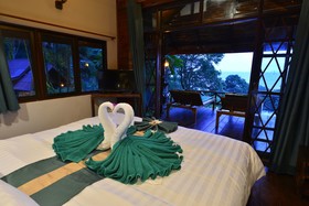 Koh Jum Ocean Beach Resort