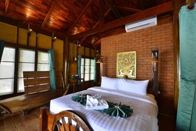 Koh Jum Ocean Beach Resort
