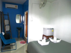 Lipe Corner Guesthouse