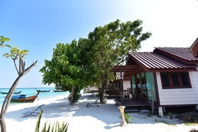 Lipe Power Beach Resort